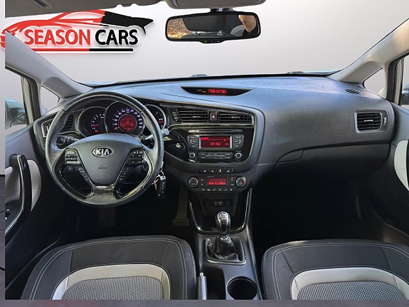 Kia Ceed 8 of 14