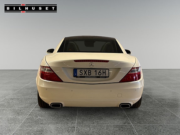 Mercedes-Benz SLK200 14 of 15