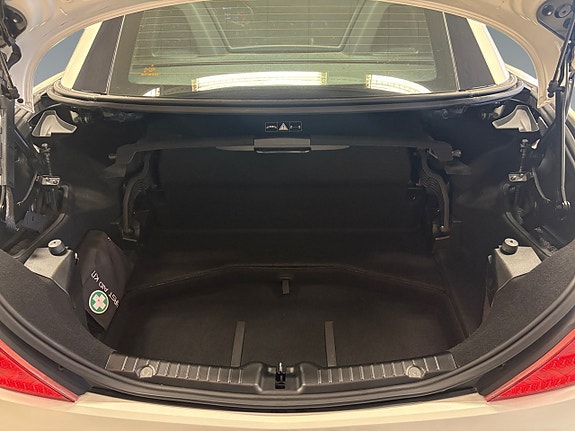 Mercedes-Benz SLK200 15 of 15