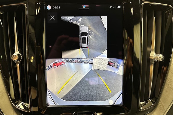 Volvo XC60 17 of 26