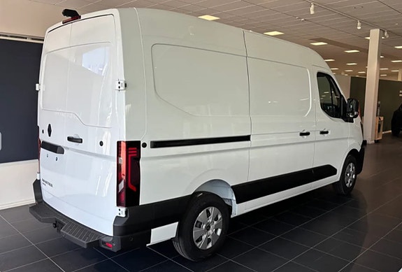 Renault Master 2 of 5