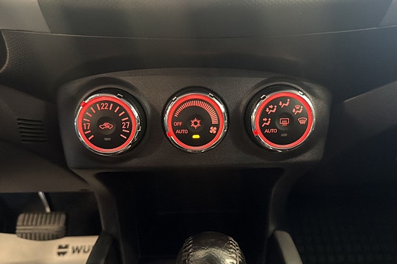 Mitsubishi Outlander 14 of 16