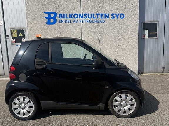 Smart Fortwo 2 of 9