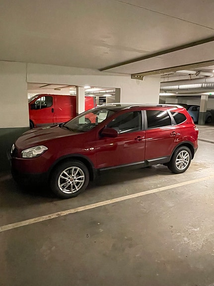 Nissan Qashqai+2 9 of 12