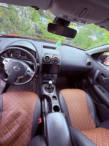 Nissan Qashqai+2 3 of 12