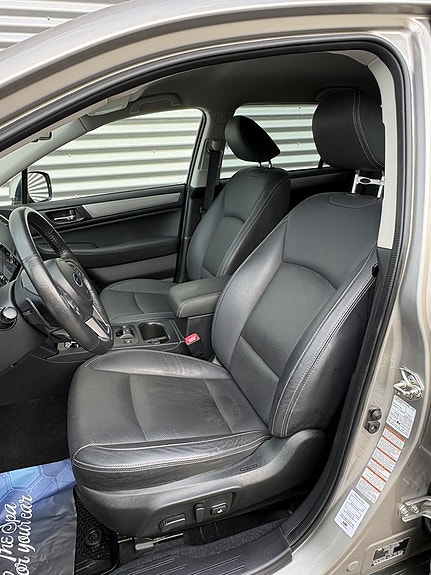 Subaru Outback 11 of 27