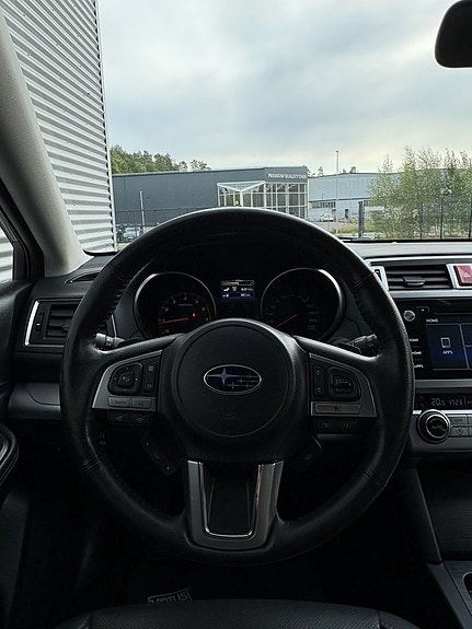 Subaru Outback 15 of 27