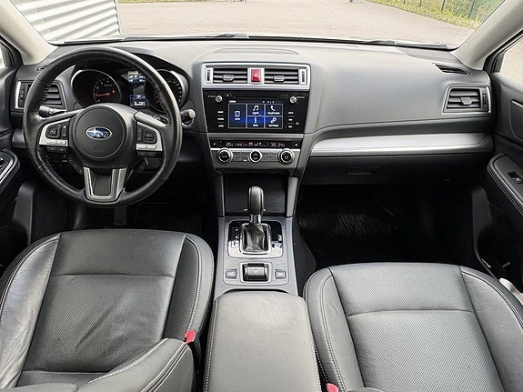 Subaru Outback 14 of 27