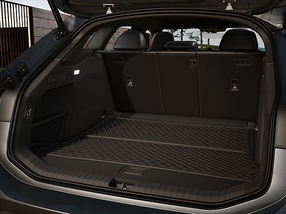 Audi A6 8 of 11