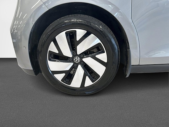 Volkswagen ID. Buzz 8 of 12