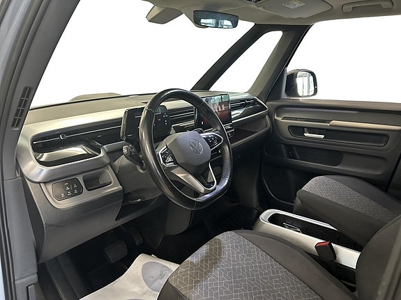 Volkswagen ID. Buzz 9 of 12