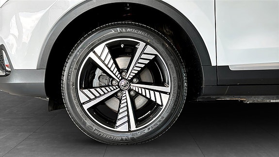 MG ZS EV 9 of 9
