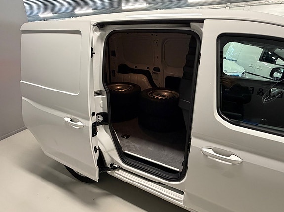 Volkswagen Caddy 21 of 23