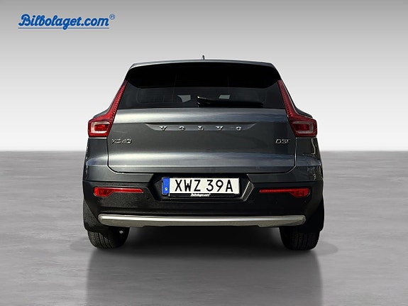 Volvo XC40 6 of 19