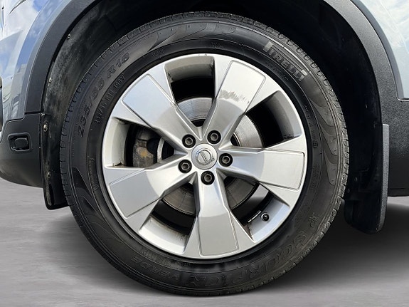Volvo XC40 8 of 19