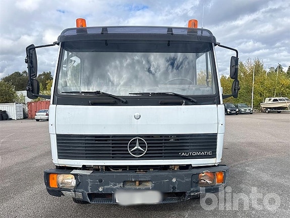Bronto Skylift MERCEDES BENZ 817 2 of 6