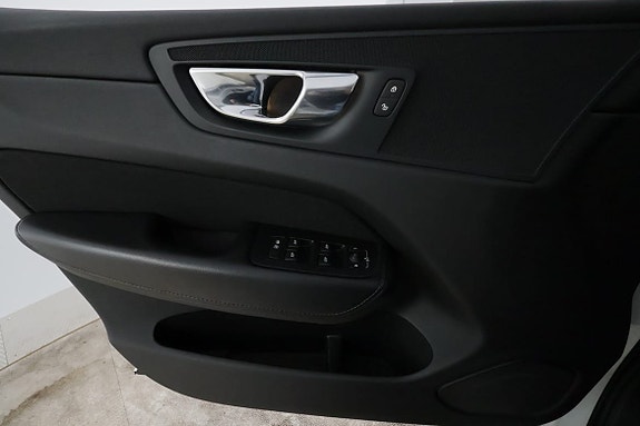 Volvo XC60 29 of 30