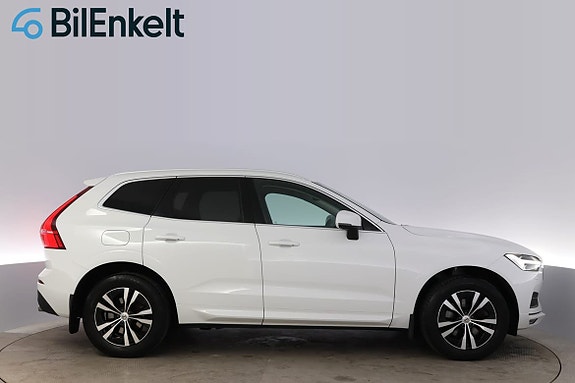 Volvo XC60 2 of 30