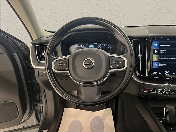 Volvo XC60 5 of 7