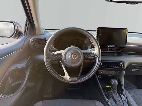 Toyota Yaris 10 of 11