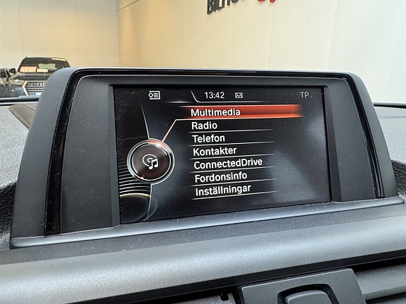 BMW 118d 9 of 15
