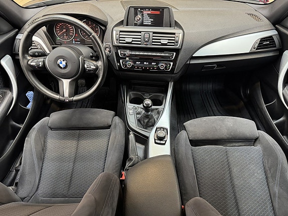 BMW 118d 8 of 15