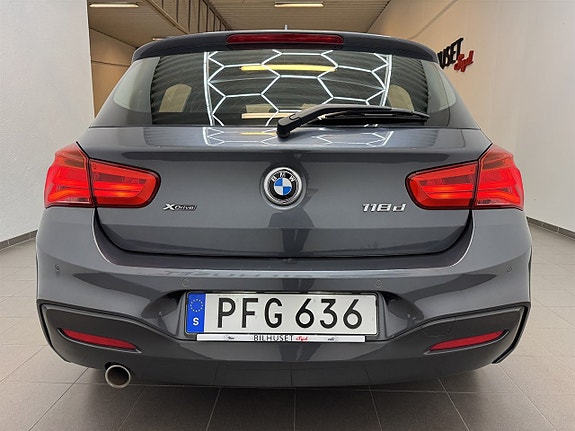 BMW 118d 5 of 15