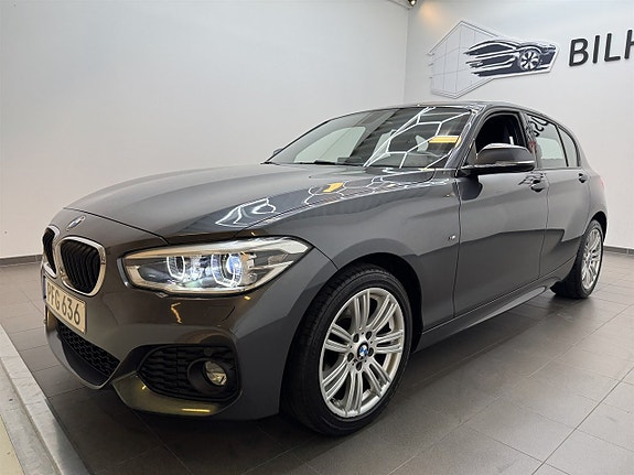 BMW 118d 4 of 15