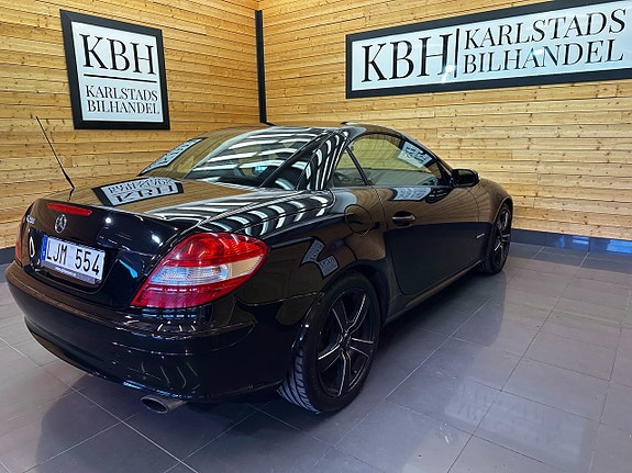 Mercedes-Benz SLK200 7 of 22