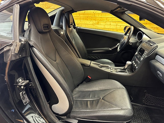 Mercedes-Benz SLK200 20 of 22