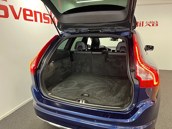 Volvo XC60 19 of 19