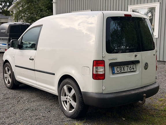 Volkswagen Caddy 4 of 5