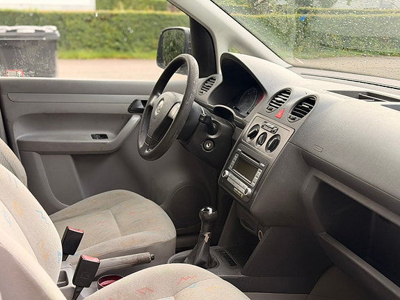 Volkswagen Caddy 5 of 5