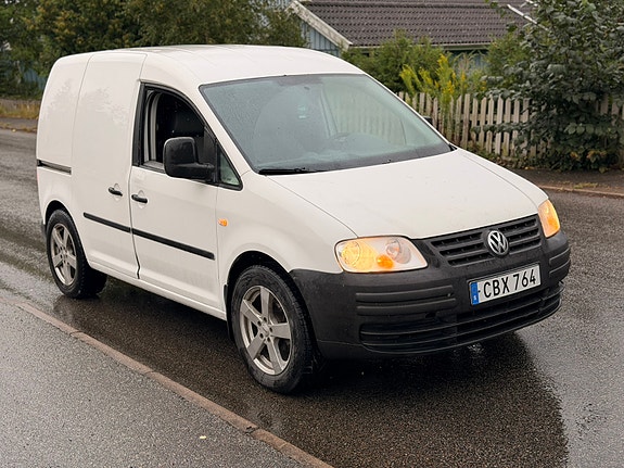 Volkswagen Caddy 2 of 2