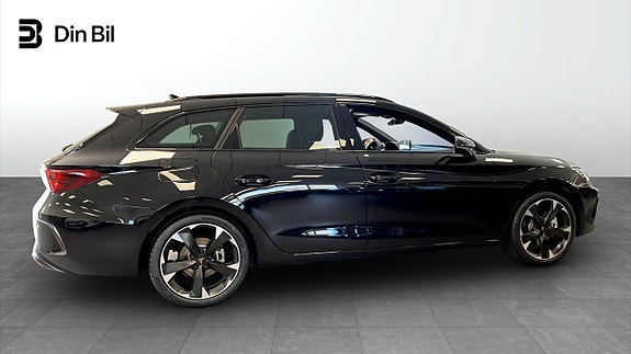 Cupra Leon 2 of 12