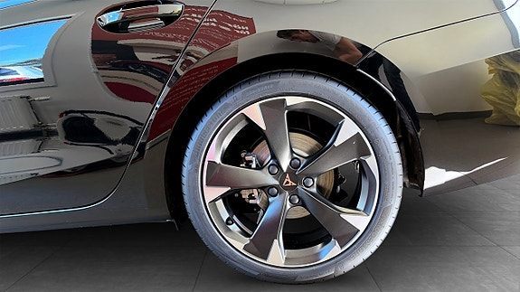 Cupra Leon 6 of 12
