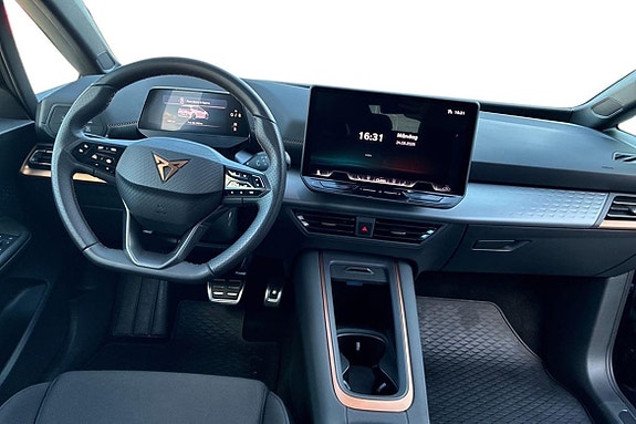 Cupra Born 14 of 18