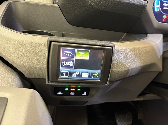 Volkswagen Crafter 11 of 18