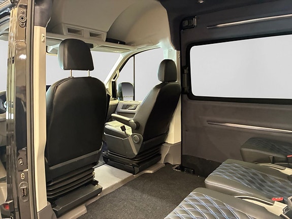 Volkswagen Crafter 13 of 18