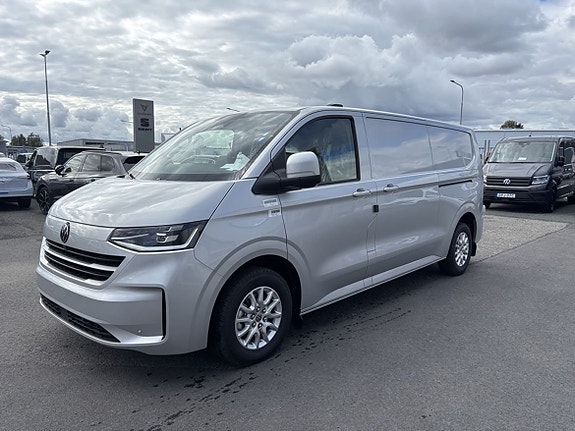 Volkswagen Transporter 9 of 13