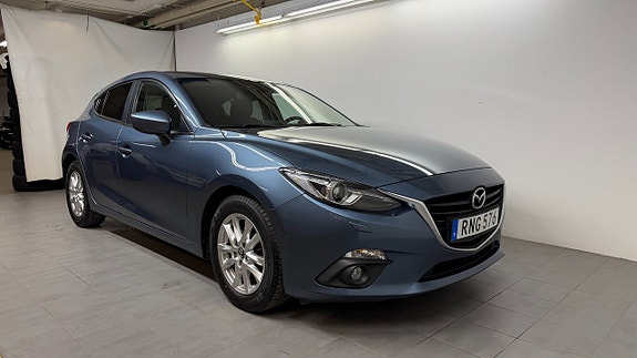 Mazda 3 2 of 16