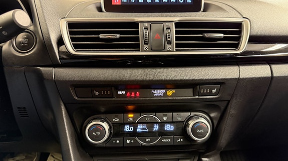 Mazda 3 13 of 16