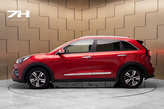 Kia Niro 2 of 19