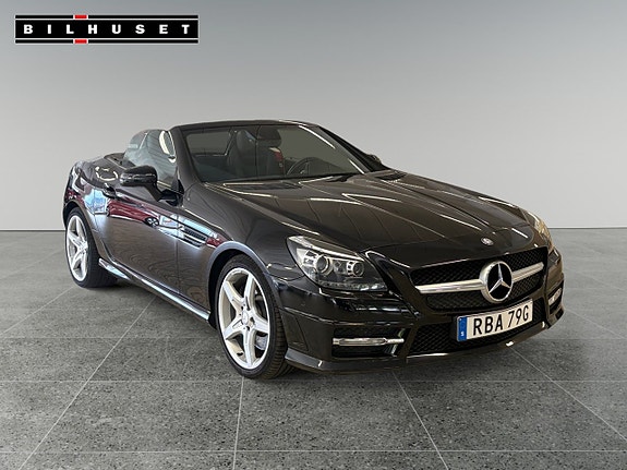 Mercedes-Benz SLK250 5 of 16