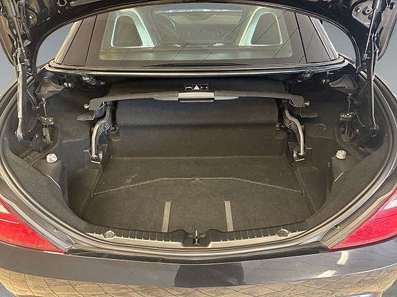 Mercedes-Benz SLK250 16 of 16