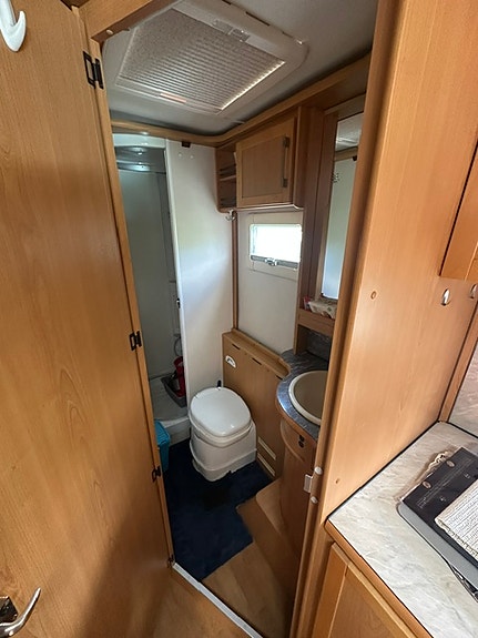 KABE Travel Master 8 of 13