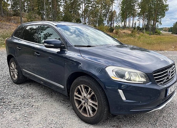 Volvo XC60 5 of 15