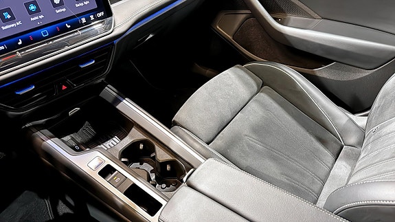 Volkswagen Passat 18 of 22