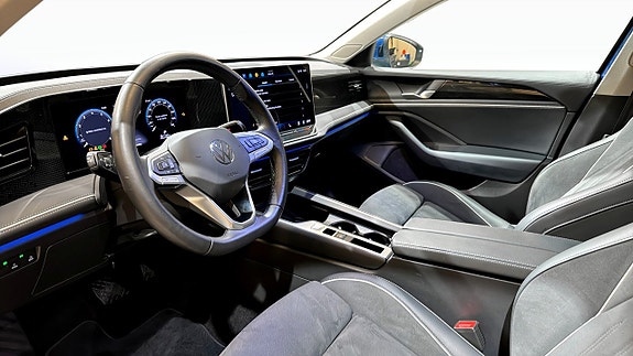 Volkswagen Passat 7 of 22