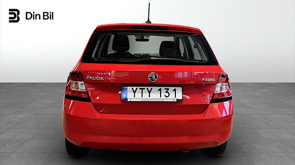 Skoda Fabia 5 of 12